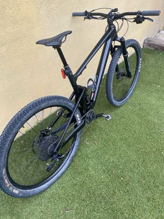 Bicicleta Montaña GHOST Carbono