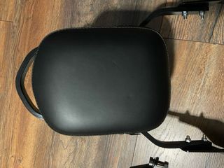 Respaldo V7 Stone Negro