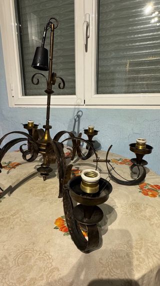 Lámpara araña y lampara de pared