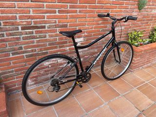 Bicicleta Btwin todo camino impecable.