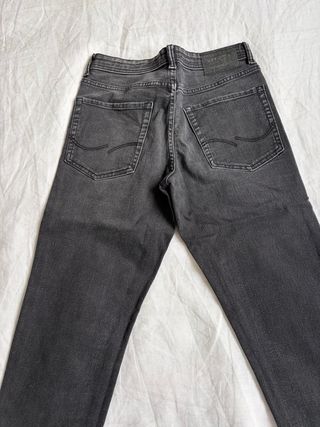 Pantalones vaqueros Jack & Jones grises