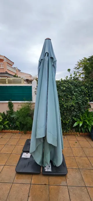 Parasol grande de jardín