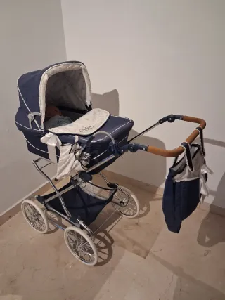 Carrito de muñecas clásico azul