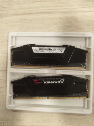 G.Skill Ripjaws V DDR4 32GB (2x16GB) 3200MHz