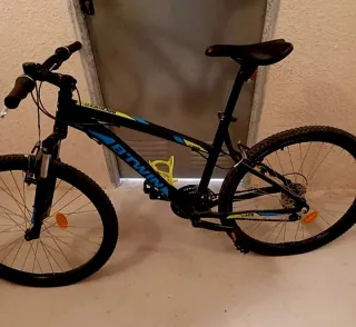 Bicicleta B'TWIN Rockrider Negra