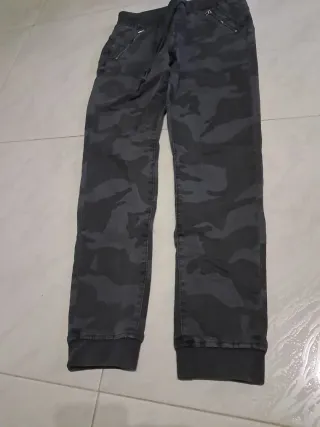 Pantalón camuflaje elástico Talla M