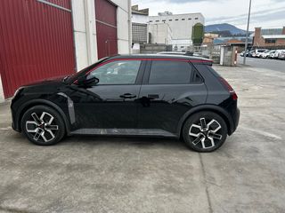 Renault 5 E-TECH 2025