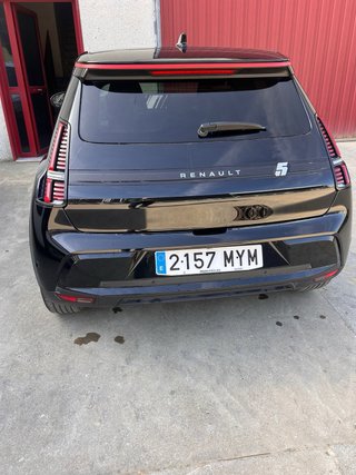 Renault 5 E-TECH 2025
