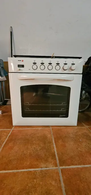 Horno con vitrocerámica