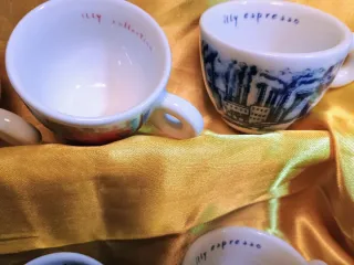 Tazzine Illy in Porcellana