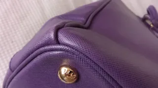 Borsa Prada Galleri L viola in perfette condizioni