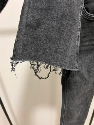 Calças Stradivarius ganga pretas