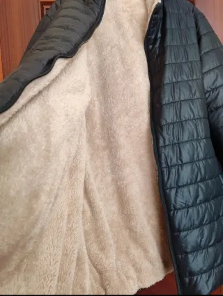 Chaqueta acolchada con pelo suave