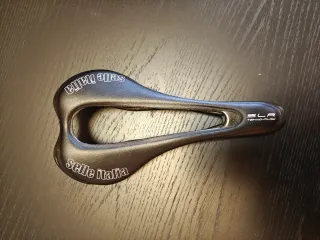 Sillín Selle Italia SLR carbono