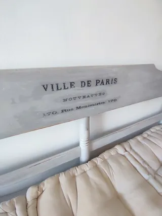 Banco de madera vintage