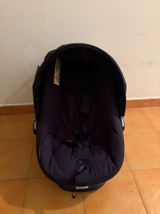 Carrito Bebecar con silla y capazo