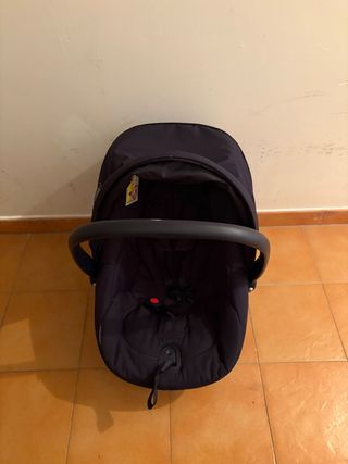 Carrito Bebecar con silla y capazo