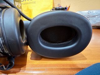 Auriculares Radio F1 AM/FM Bluetooth