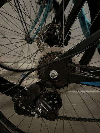 Bicicleta Btwin MTB Negra y Azul