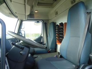 Volvo FL 280.18-CAMIONES GRUAS