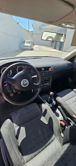 Volkswagen Bora 2001