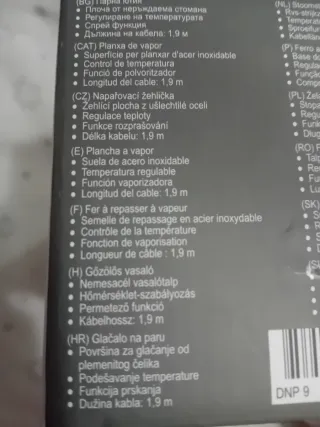 Plancha de vapor ropa nueva