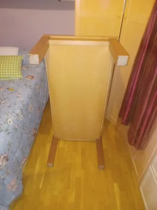 Mesa de centro de madera marrón