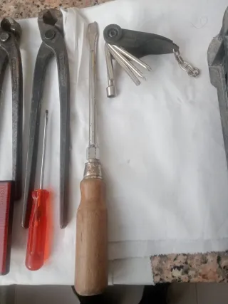 Lote Herramientas Manuales Variadas