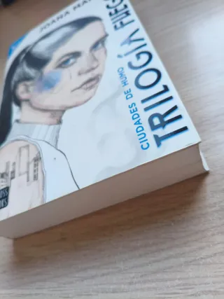 Trilogía fuego Joana Marcus