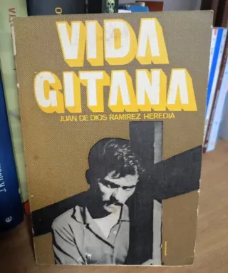 Pack Vinilo+2 libros