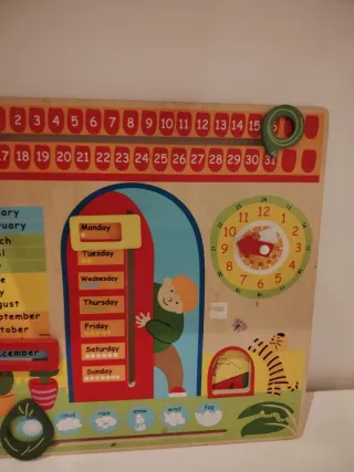 Painel Educativo Madeira Meses Dias Relógio