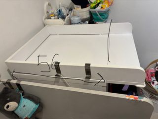 Cambiador de bebé para cómoda