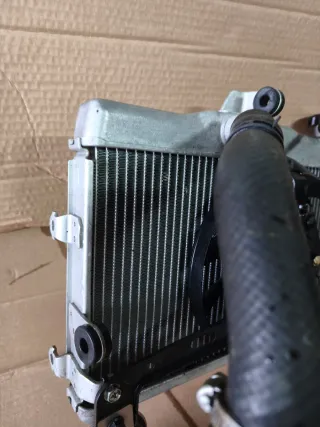 Radiador Yamaha MT 07 / Ténéré