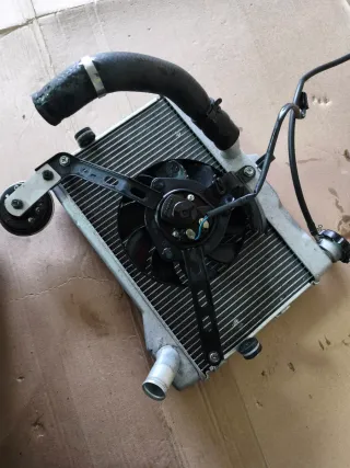 Radiador Yamaha MT 07 / Ténéré