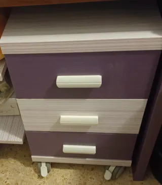 Cama nido con escritorio y mesita