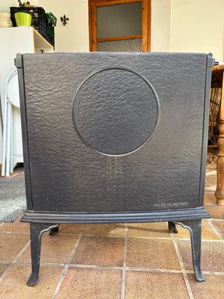 Estufa de leña JOTUL hierro fundido con accesorios