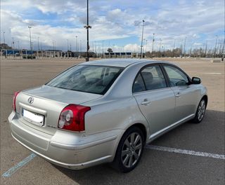 Toyota Avensis 2007