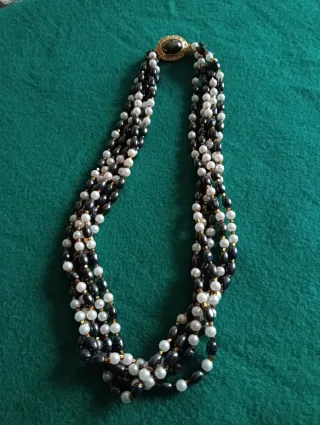 Collar vintage perlas y ônix sin usar