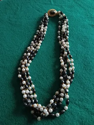 Collar vintage perlas y ônix sin usar