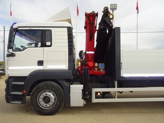 MAN TGA 26 320-CAMIONES GRUAS