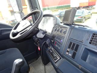 MAN TGA 26 320-CAMIONES GRUAS