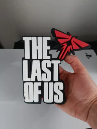 Targhetta The Last of Us con logo