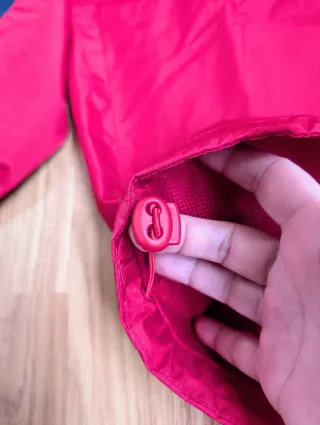 Cortavientos rojo niño T.14