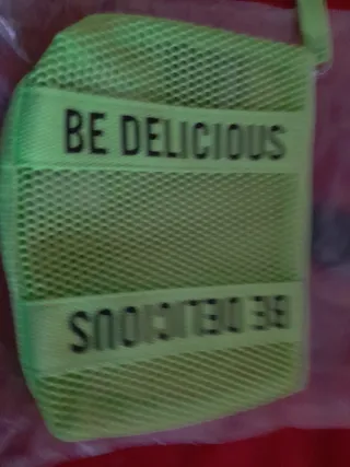 Necessaire DKNY Be Delicious Verde