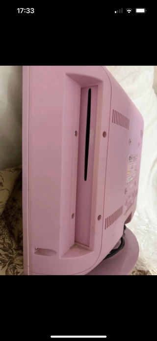 Televisión Hello Kitty 19 Rosa y mando + soporte