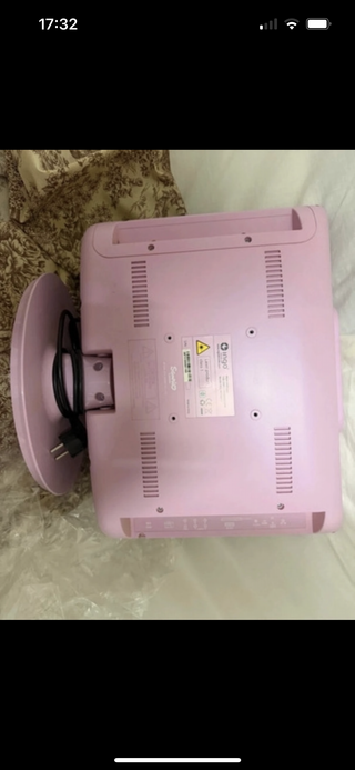 Televisión Hello Kitty 19 Rosa y mando + soporte