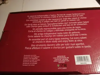 Cortador de embutidos de madera