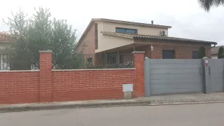 ANTEPROYECTOS DE TU CASA CON TOPOGRÀFICO REAL