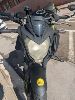 Kawasaki Z125 Negra y Verde