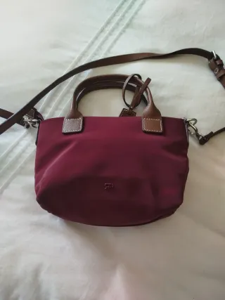 Bolso tote granate con asas marrones